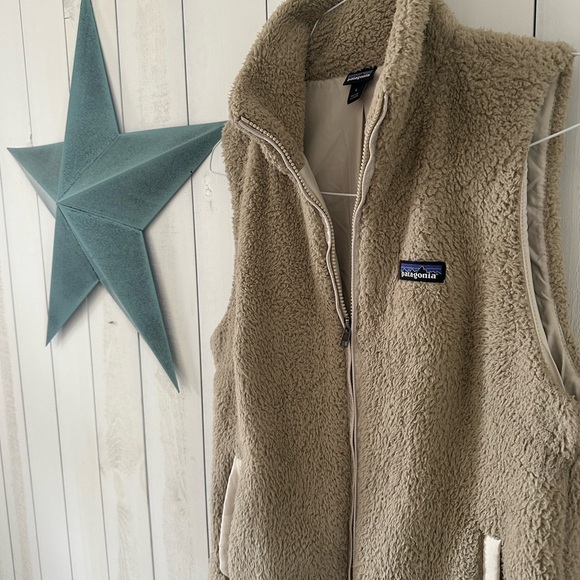 Patagonia Jackets & Blazers - Patagonia Sherpa Vest